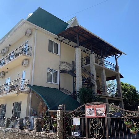 Guest House Aphyn Leto Gagra Luaran gambar